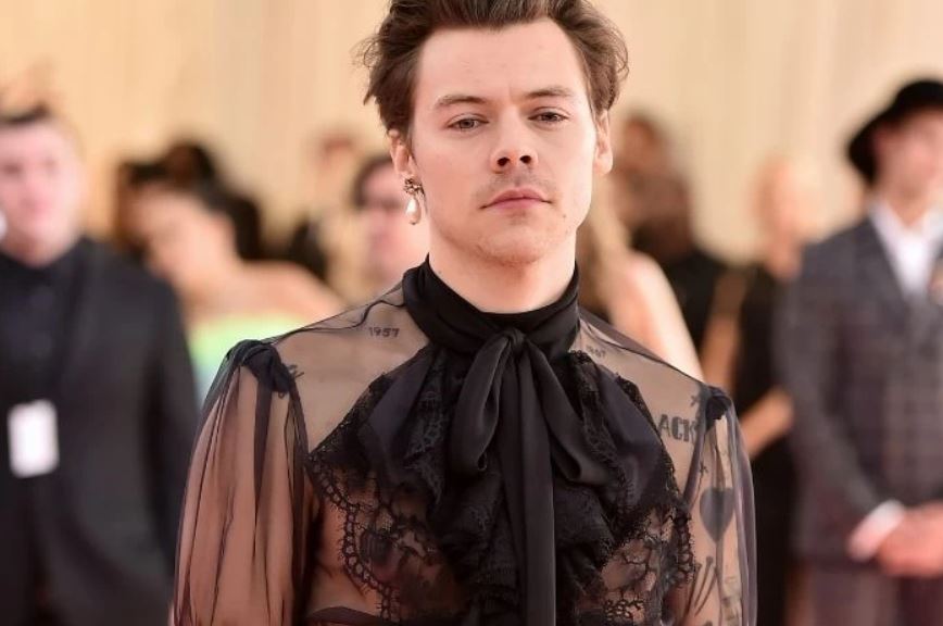 Harry Style Met Gala 2019 outfit
