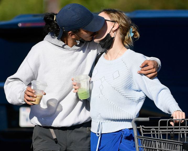 Lily-Rose and Yassine Stein spotted kissing near a supermarket in LA